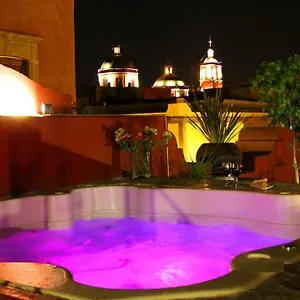 La Casa Del Naranjo Boutique Bed & Breakfast