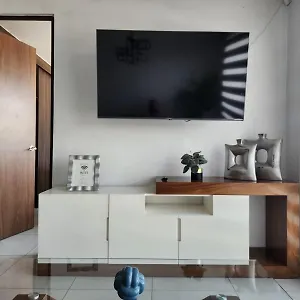 Apartamento Departamento Nuevo Y Centrico Con Ambiente Familiar En